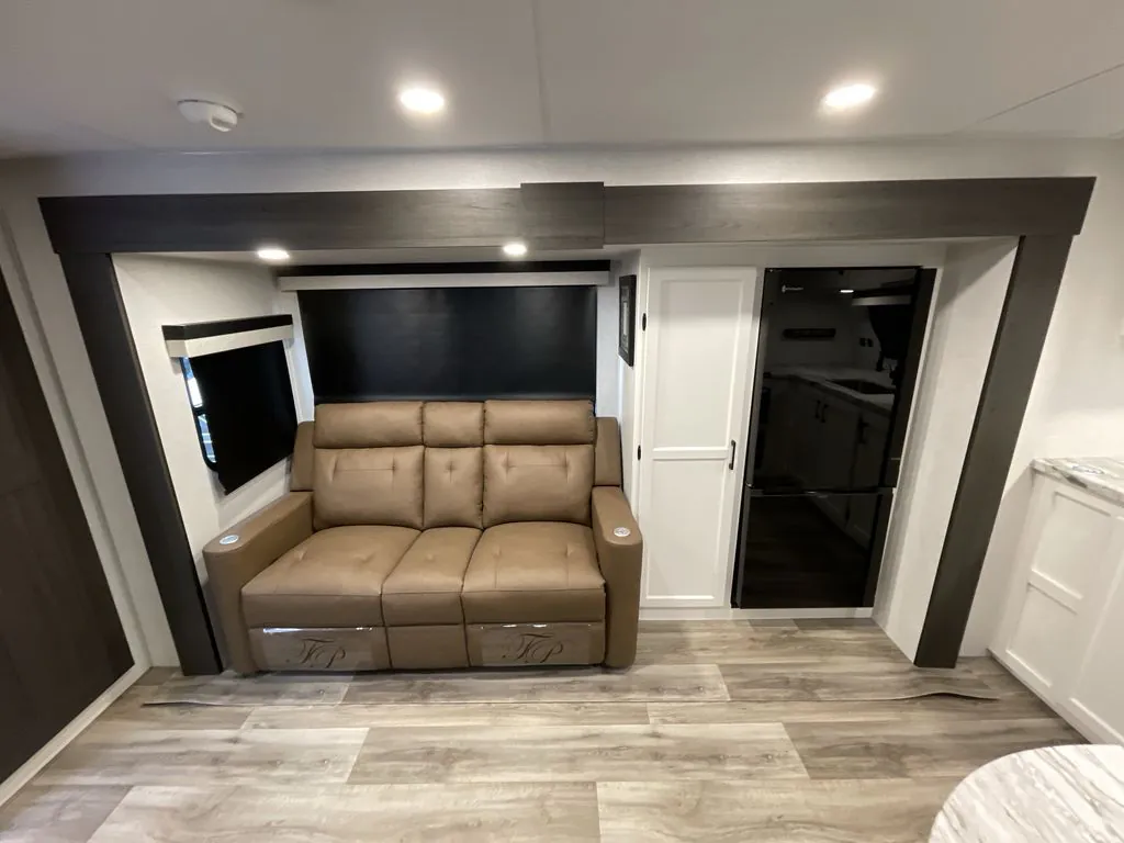 2026 Venture RV Stratus SR262VFK - Photo 2