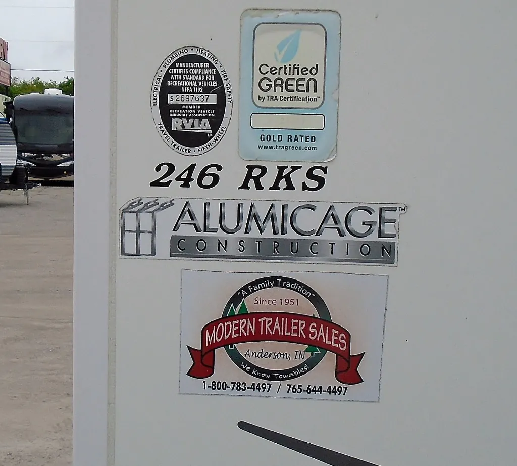 2011 Coachmen Freedom Express LTZ 246RKS - Photo 4