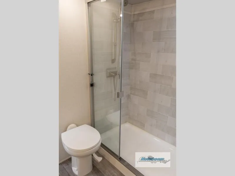 2022 Palomino Columbus 383FB - Photo 4