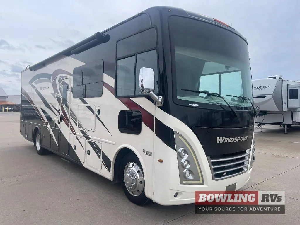 2023 Thor Motor Coach Windsport 31C - Photo 4