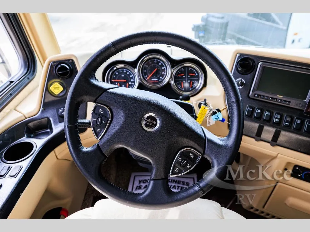 2011 Newmar Dutch Star 3734 - Photo 3