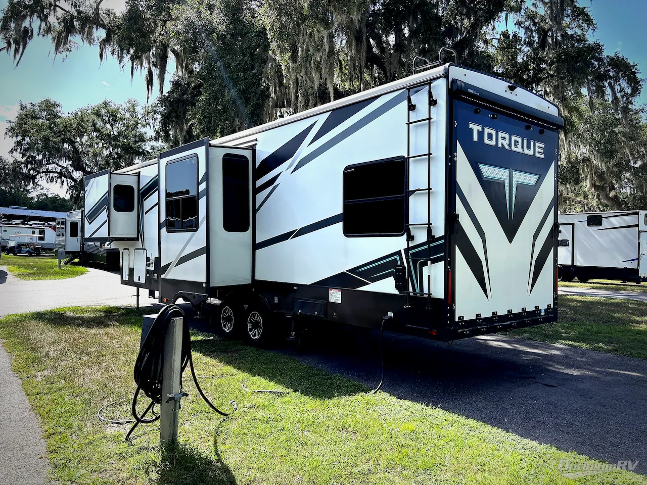 2023 Heartland Torque 350 - Photo 4