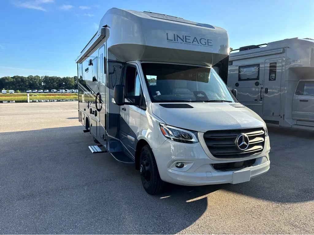2027 Grand Design Lineage Series M 25FW - Photo 2
