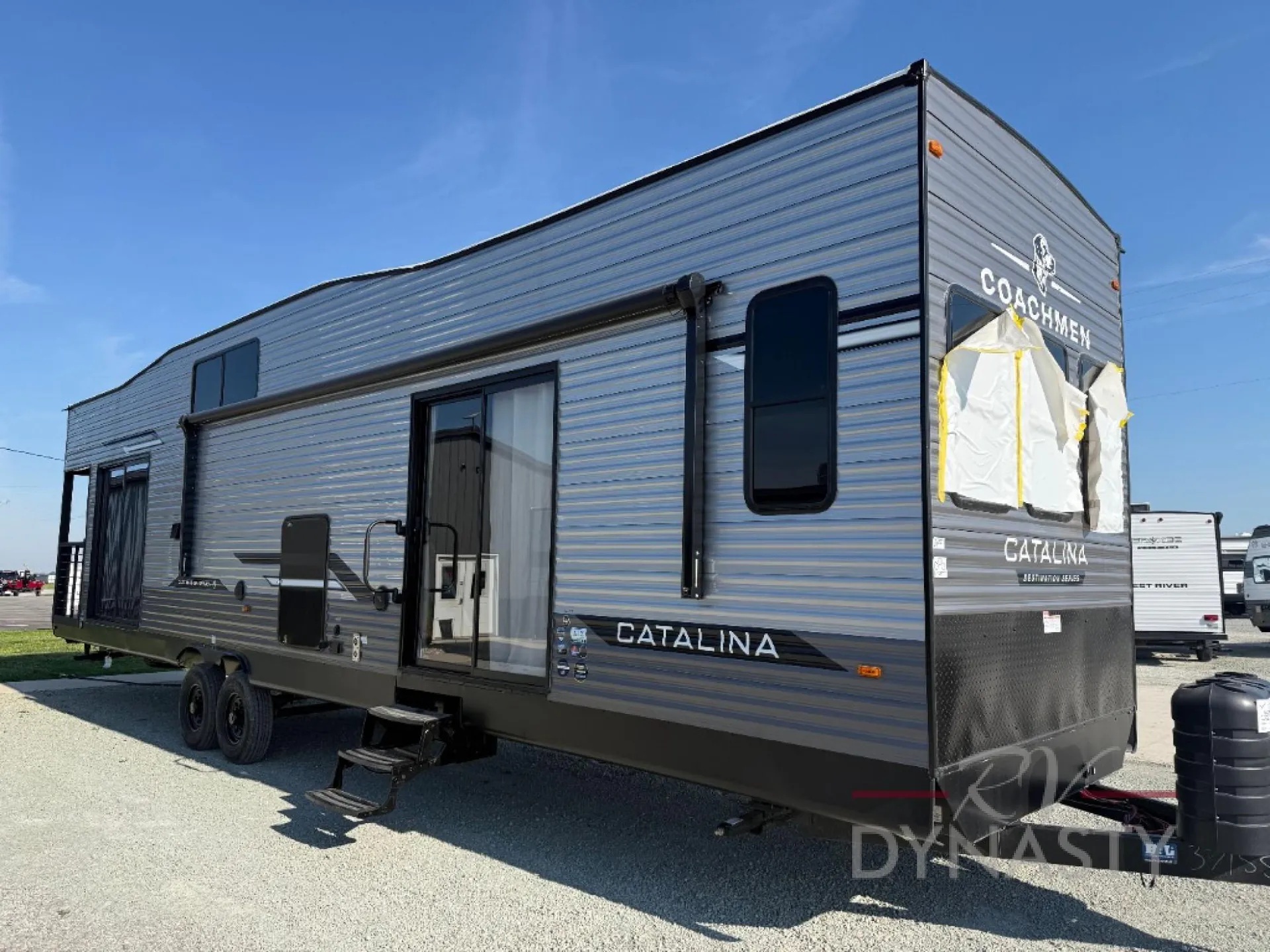 2026 Coachmen Catalina Destination Series 35FME - Photo 2