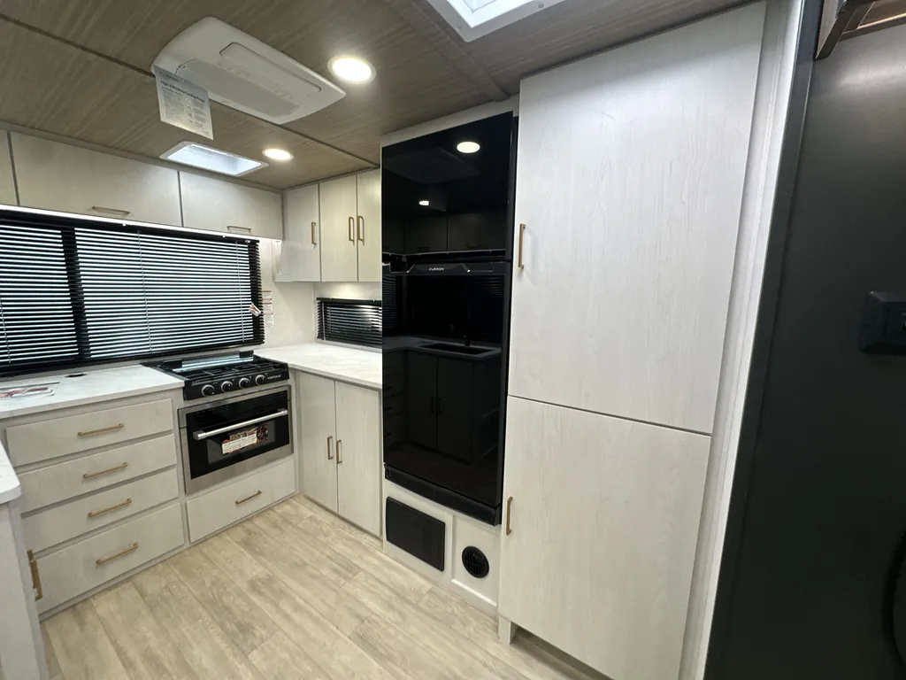 2026 Forest River Vibe 3400SB, Photos photo 13
