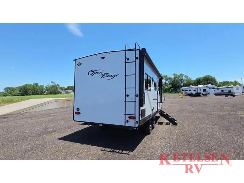 2027 Highland Ridge Range Lite 200MLM - Photo 4