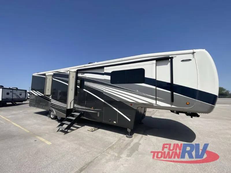 2021 DRV Mobile Suites 41FKMB - Photo 2