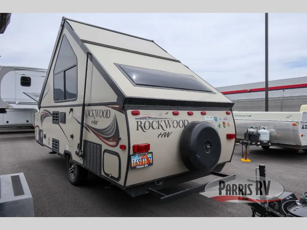 2016 Forest River RV Rockwood Hard Side High Wall Series 212HW - Photo 2