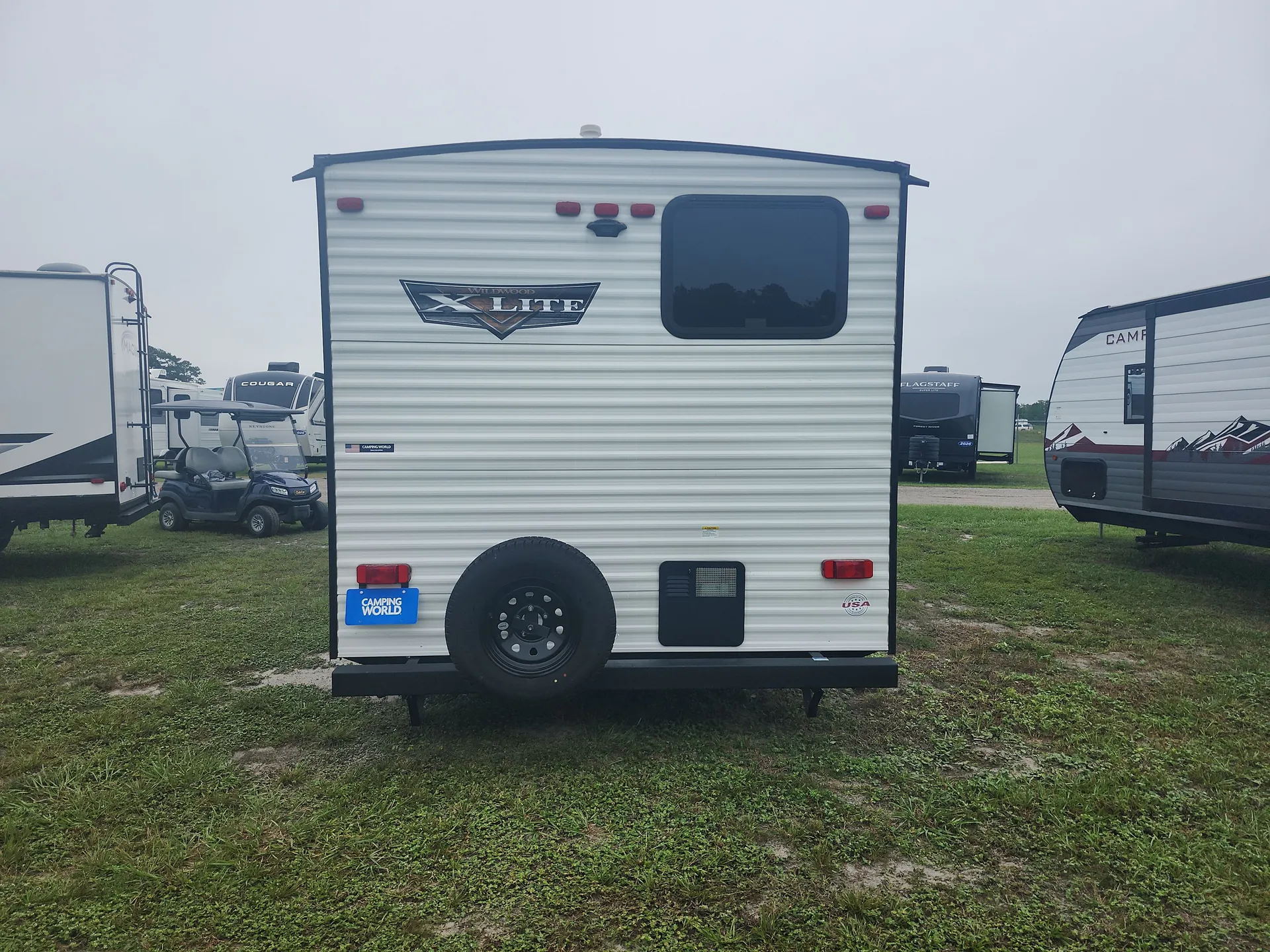 2023 Forest River Wildwood X-Lite 261BHXL — backside