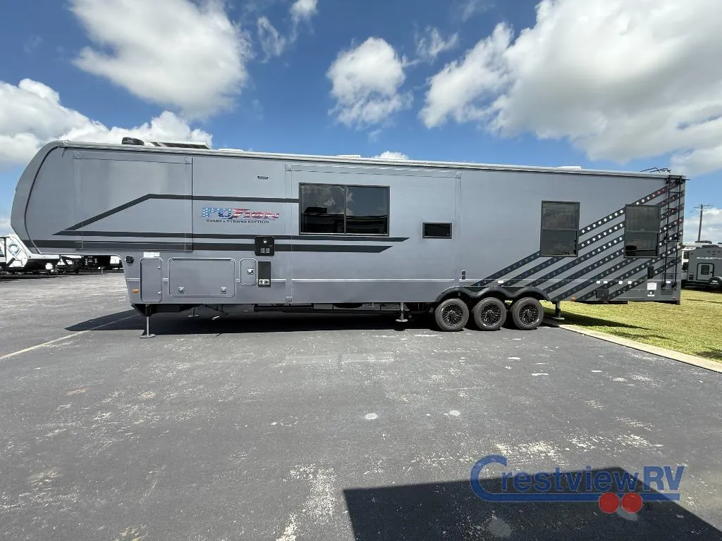 2025 Keystone Fuzion 432 - Photo 3
