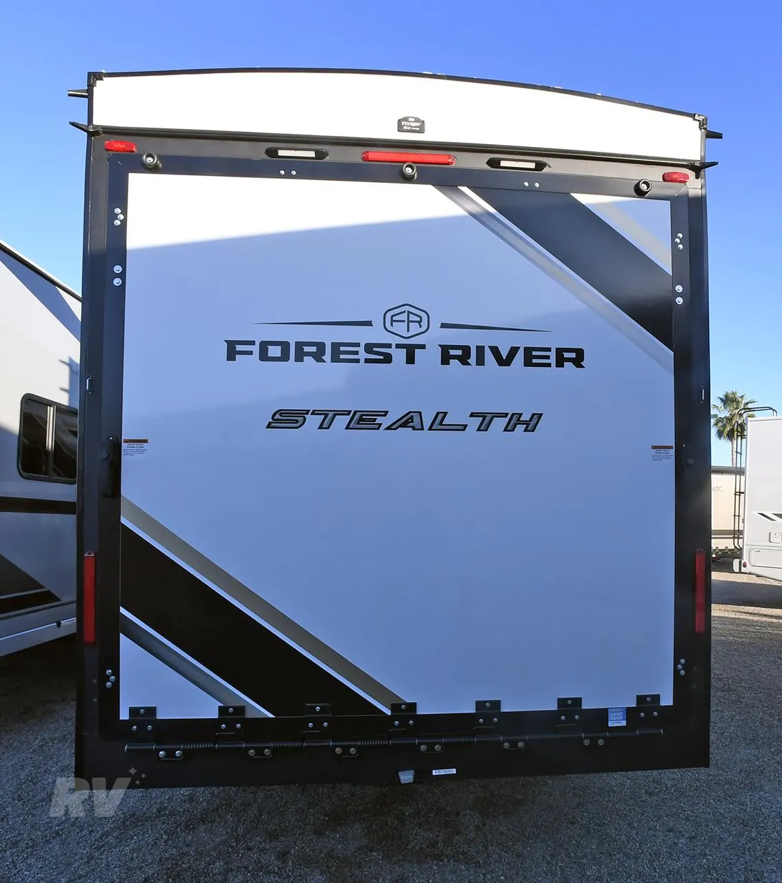 2026 Forest River Stealth 2215 — Photo 6