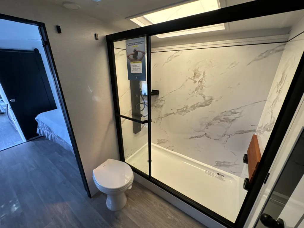 2027 Jayco Pinnacle 36FBTS, Photos photo 27