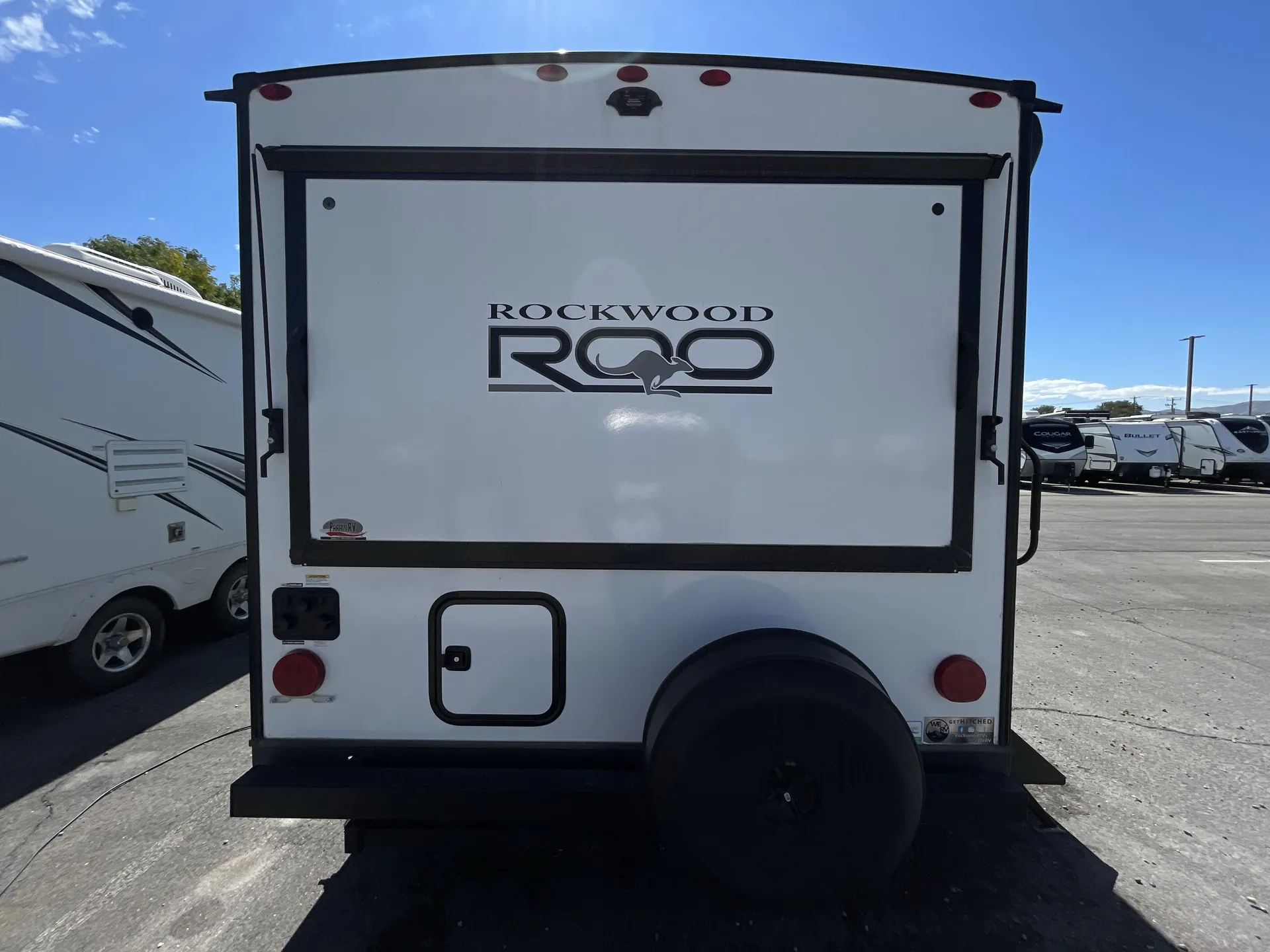 2024 Forest River Rockwood Roo 19 — backside