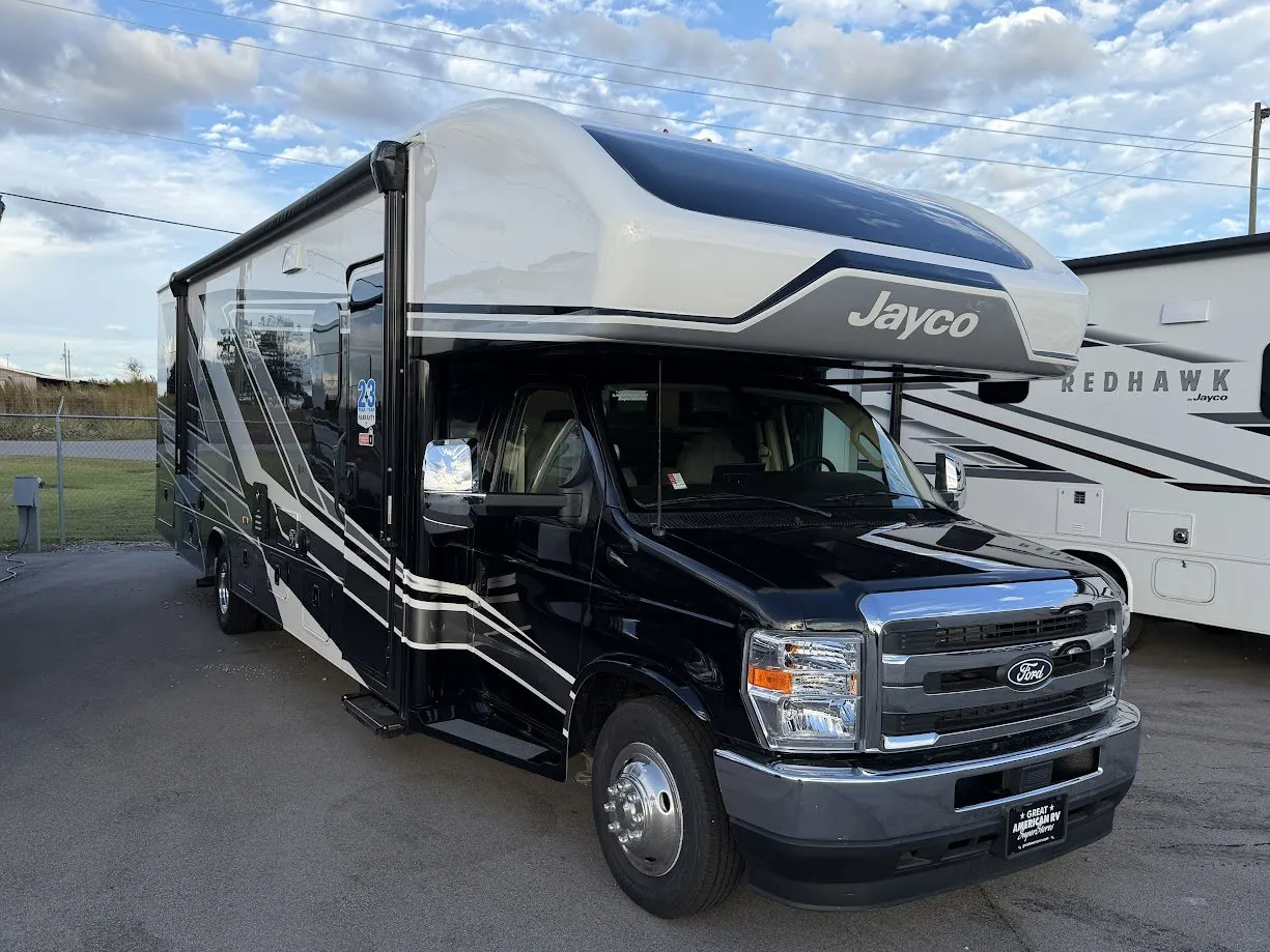 2026 Jayco Greyhawk 30Z - Photo 2