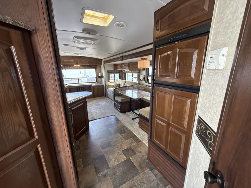 2014 Keystone Outback 298RE, Photos photo 7