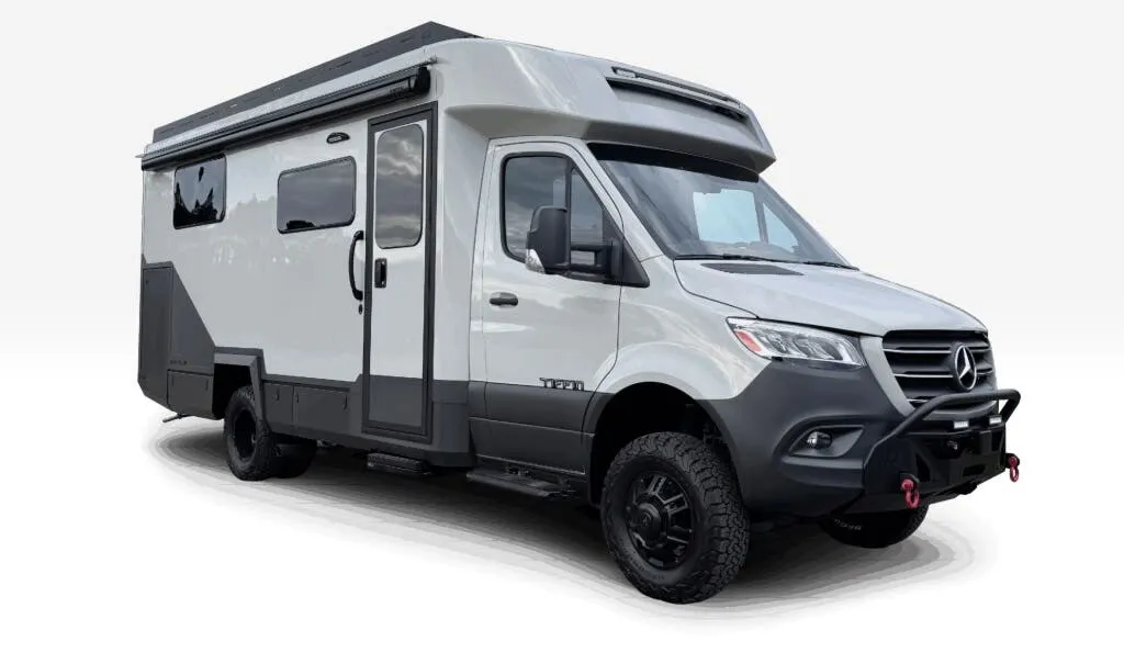 Tiffin Open Trail 25 AO exterior
