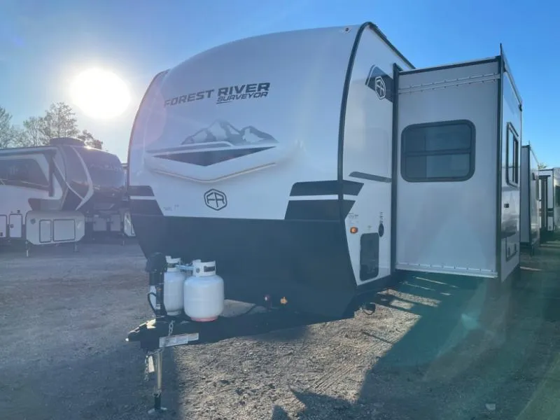 2025 Forest River Grand Surveyor 275FKBS - Photo 4
