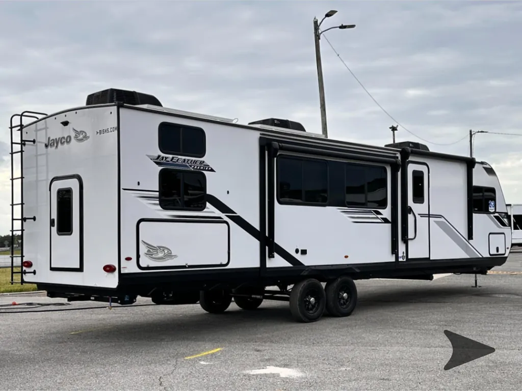 2026 Jayco Jay Feather 32QBH, Photos photo 15