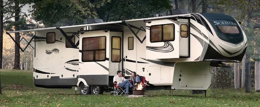 Grand Design Solitude 345GK exterior