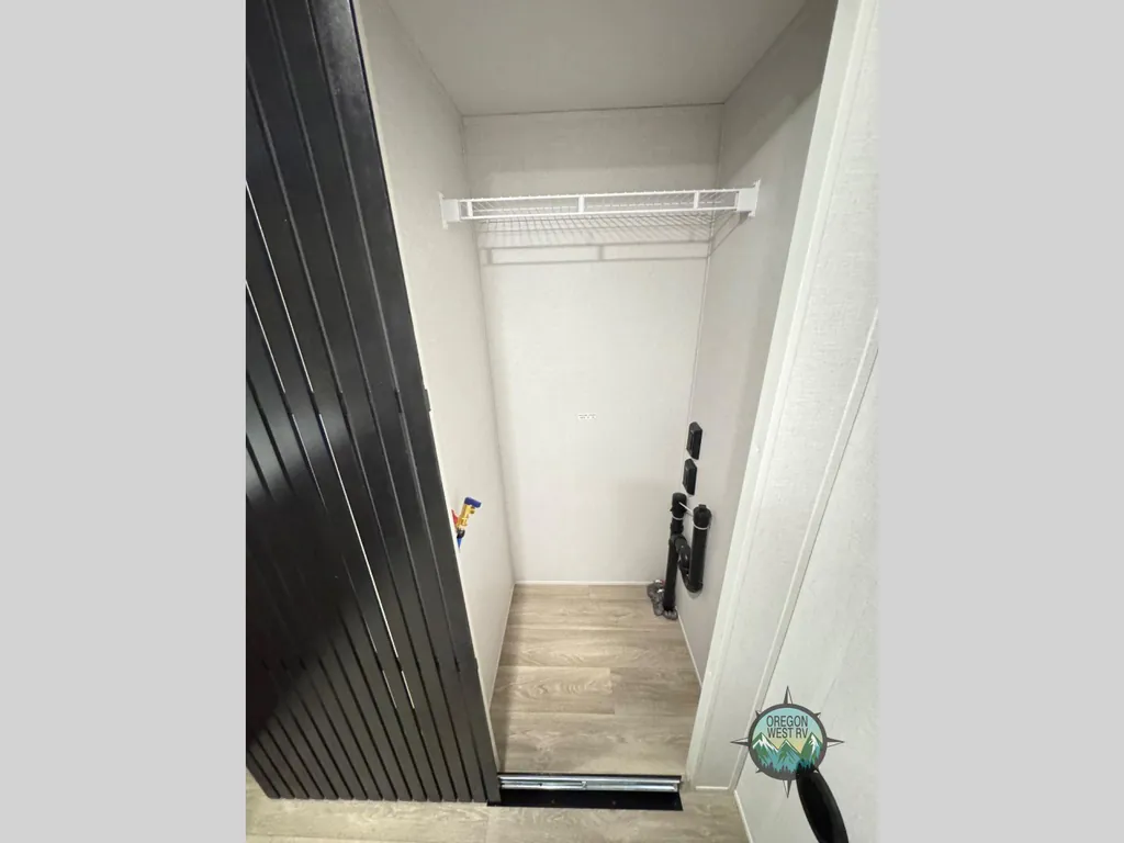 2027 Forest River Salem Grand Villa 42ICE, Photos photo 30