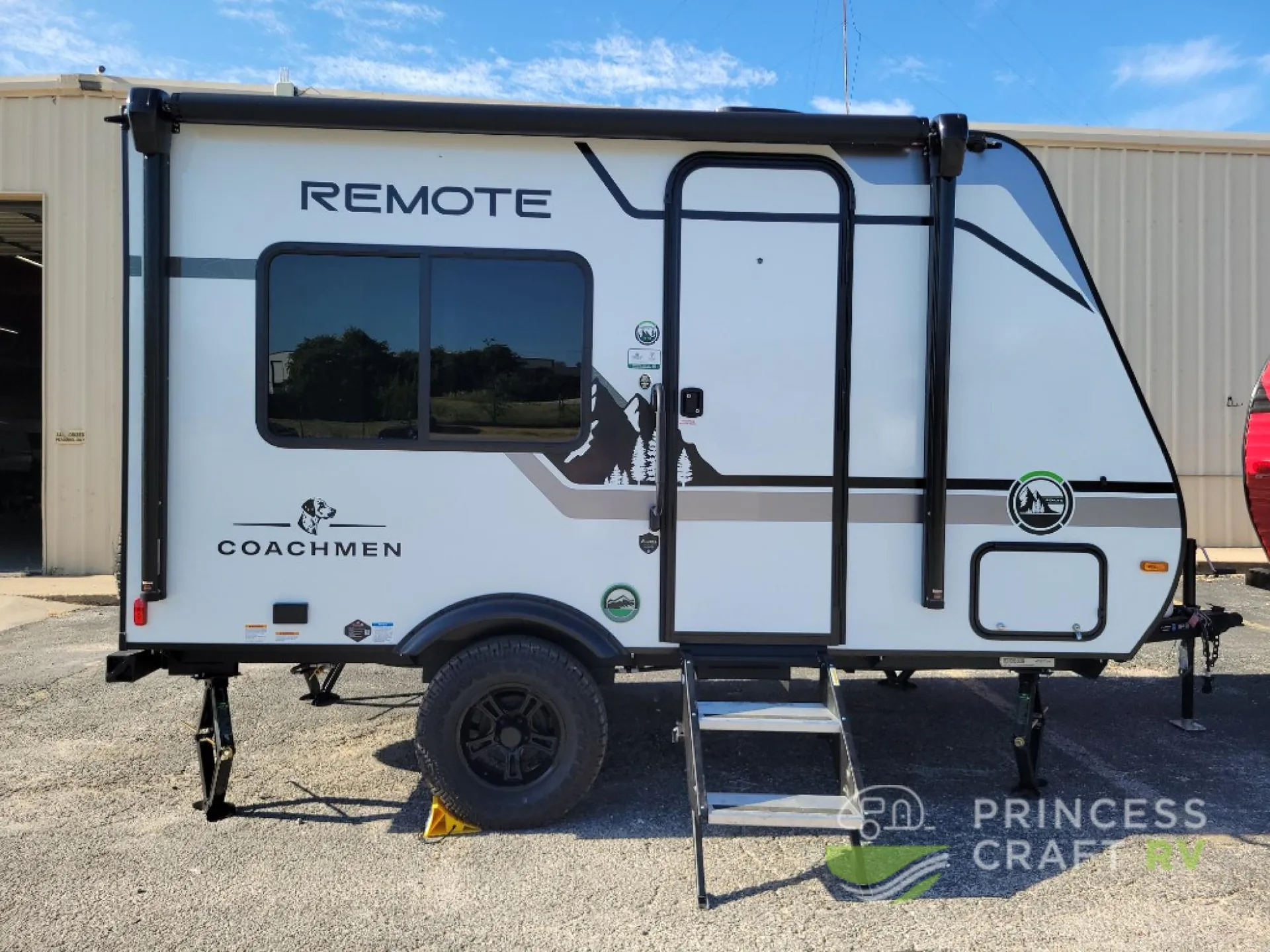 2027 Coachmen Remote 121R - Photo 2