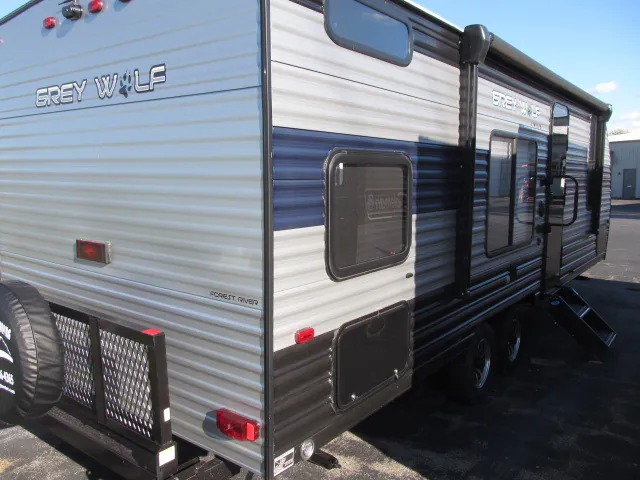 2022 Forest River Cherokee Grey Wolf 26DJSE — Photo 6