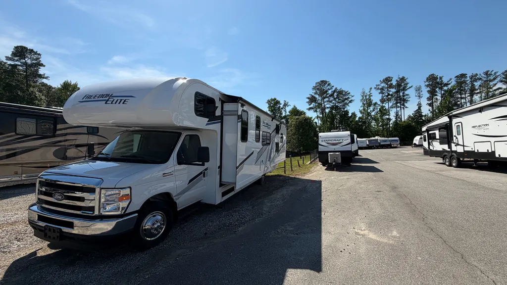 2026 Thor Motor Coach Freedom Elite 31FE, Photos photo 38