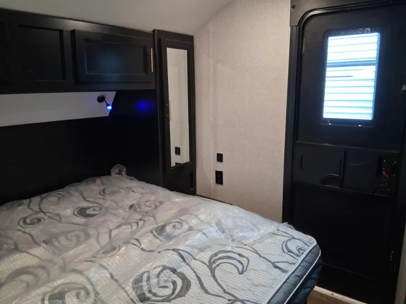 2022 Forest River Cherokee 306MM, Photos photo 18