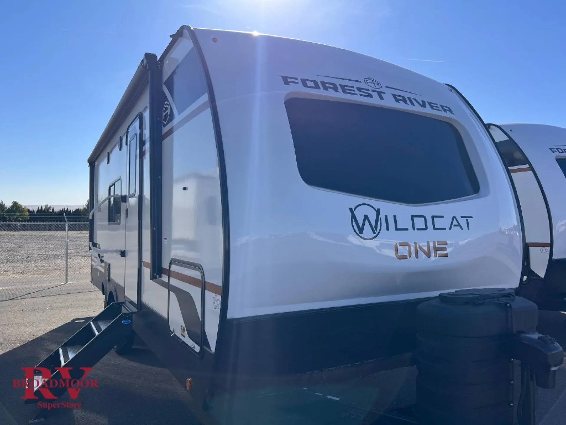 2026 Forest River Wildcat ONE 221CHEF - Photo 2