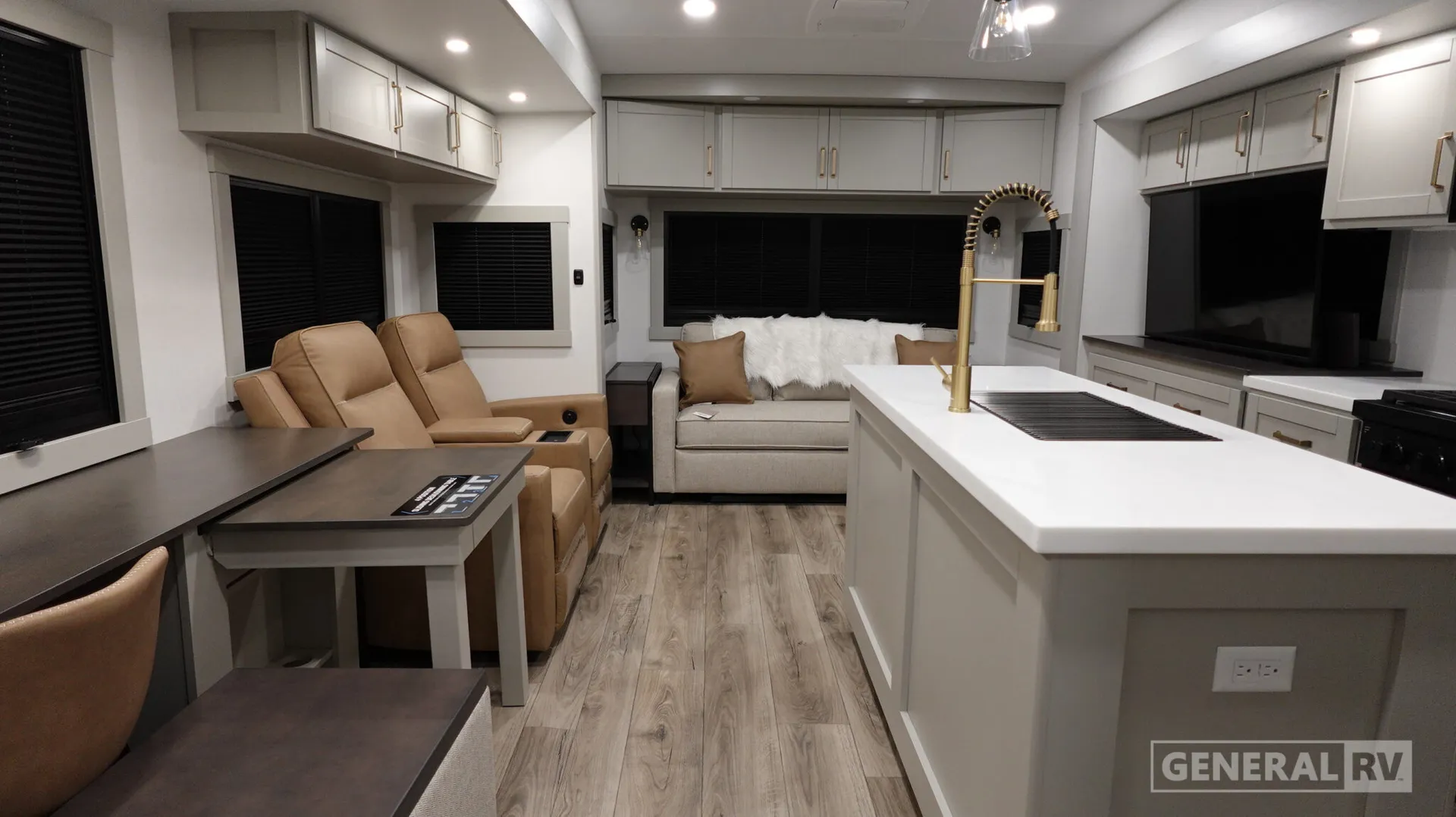 2026 Brinkley Model Z 3100 - Photo 3