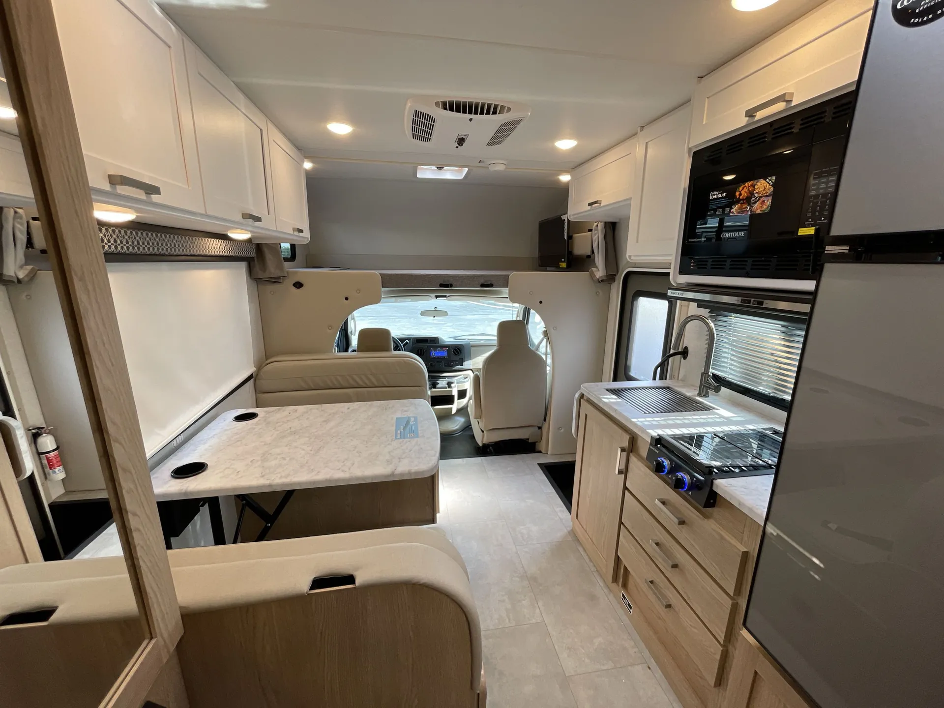 2026 Thor Motor Coach Freedom Elite 21HE — living area main