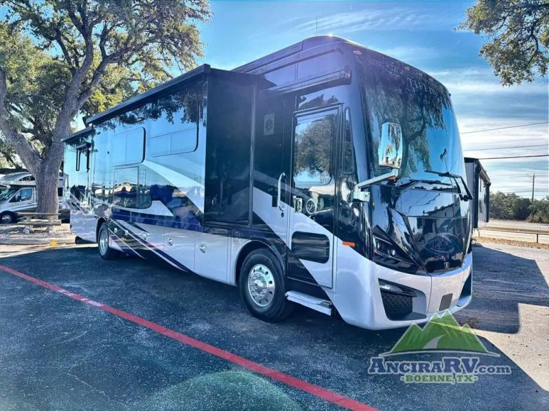 2026 Tiffin Phaeton 40 IH - Photo 4