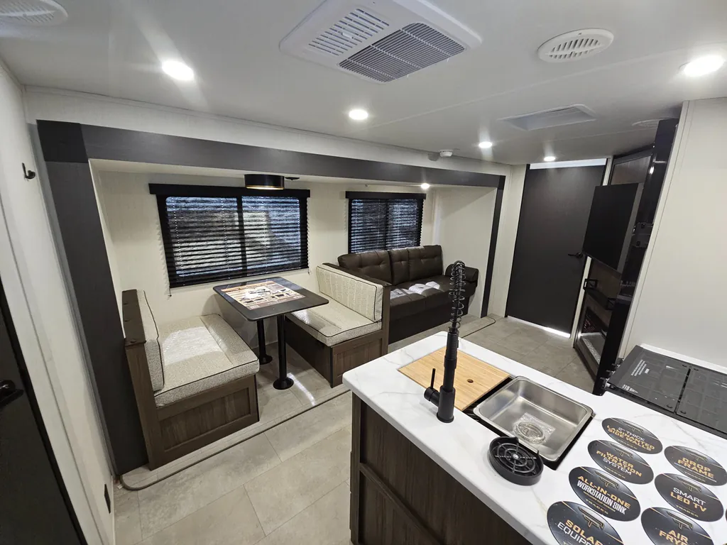 2026 Forest River Tracer 275BH, Photos photo 5