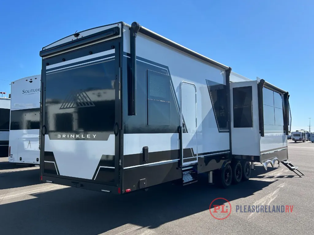 2026 Brinkley Model G 4100, Photos photo 6