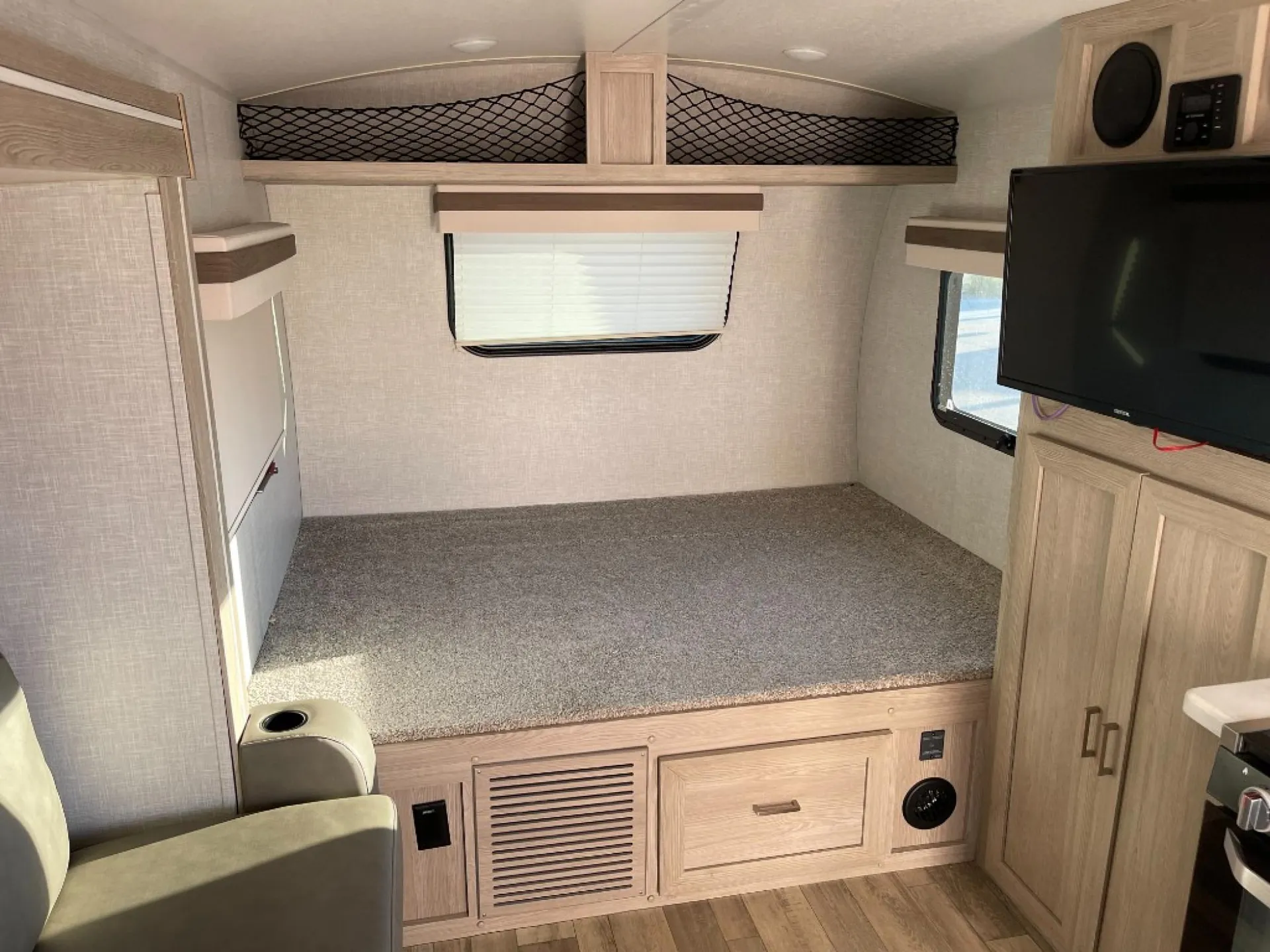2022 Forest River Rockwood Geo Pro 19FBS - Photo 4