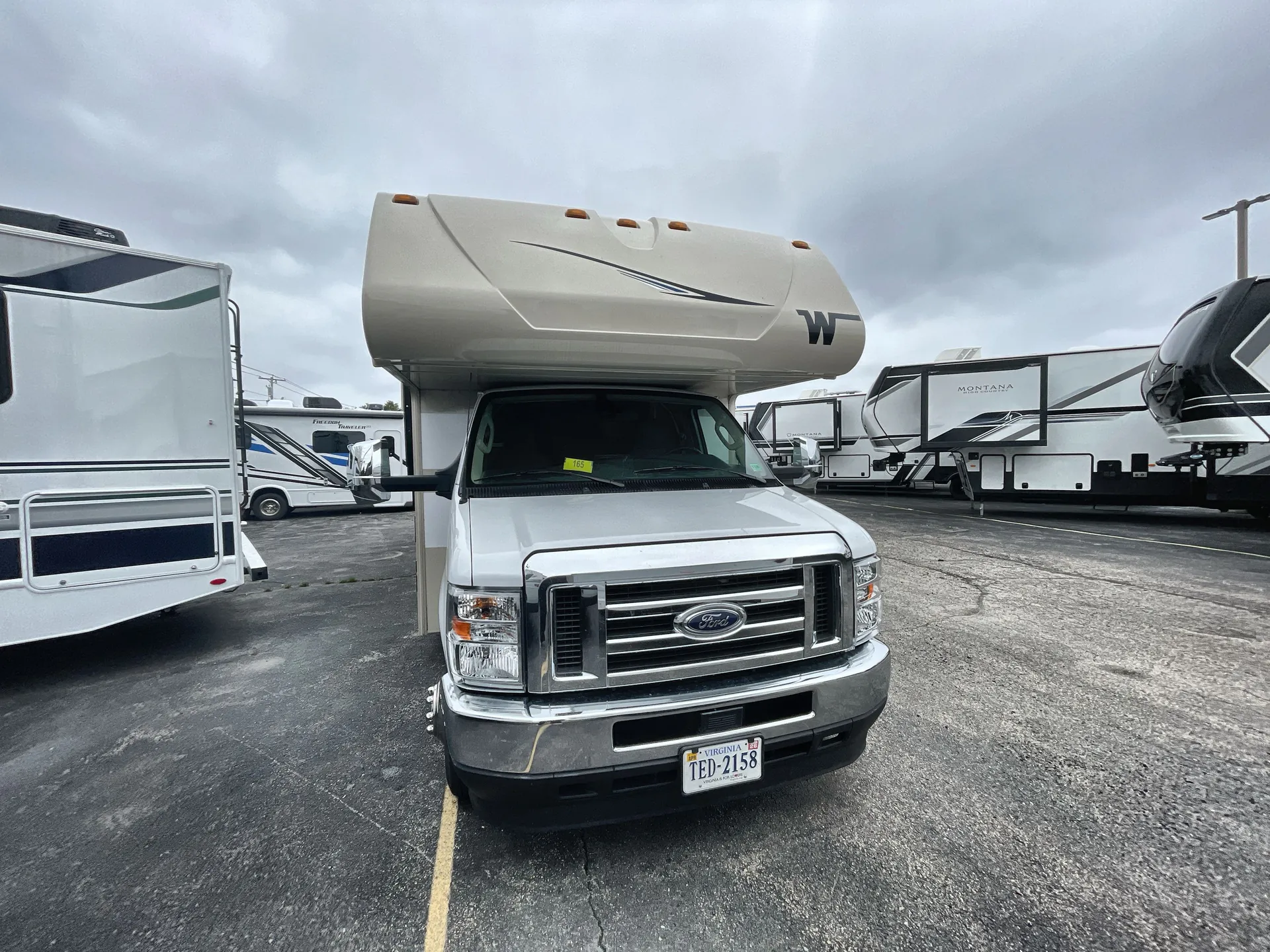 2025 Winnebago Spirit 31K - Photo 3