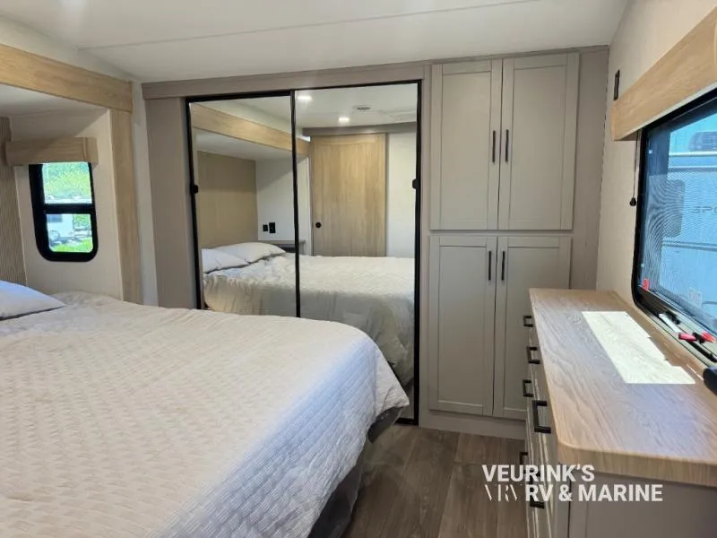 2027 KZ Ridgeway 31RL - Photo 4