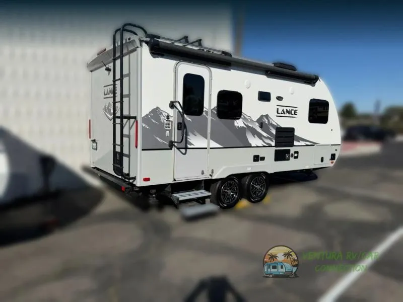 2021 Lance Lance Travel Trailers 1685 - Photo 4