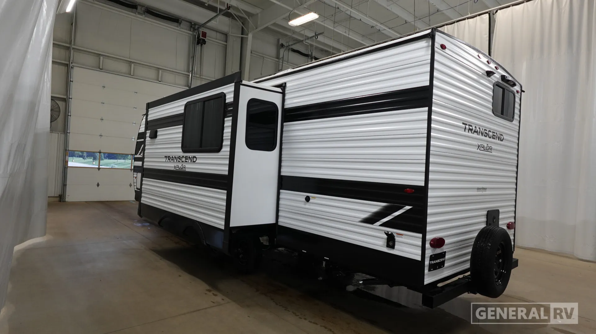 2027 Grand Design Transcend Xplor 26BHX - Photo 4