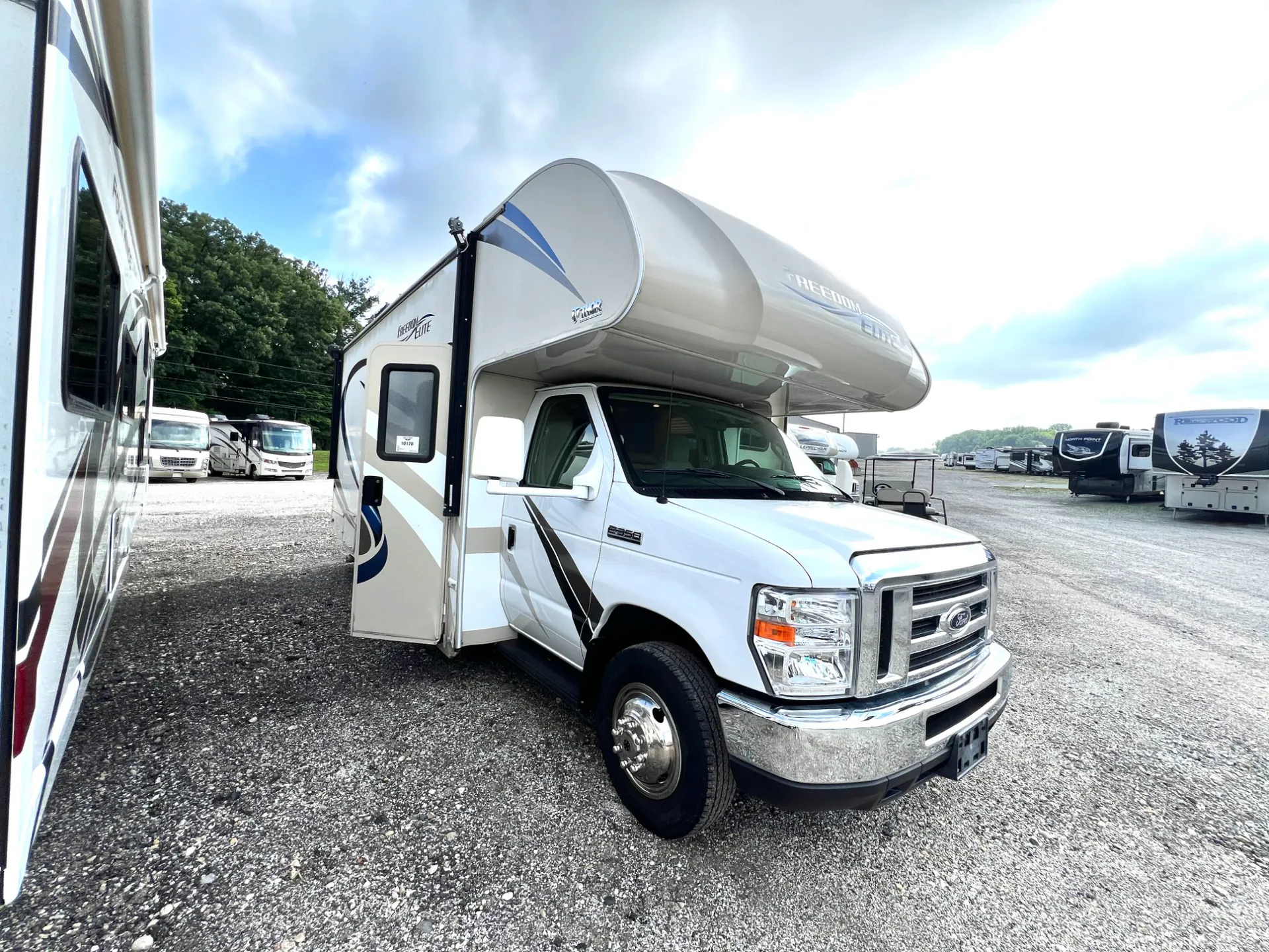 2018 Thor Motor Coach Freedom Elite 24HE - Photo 2