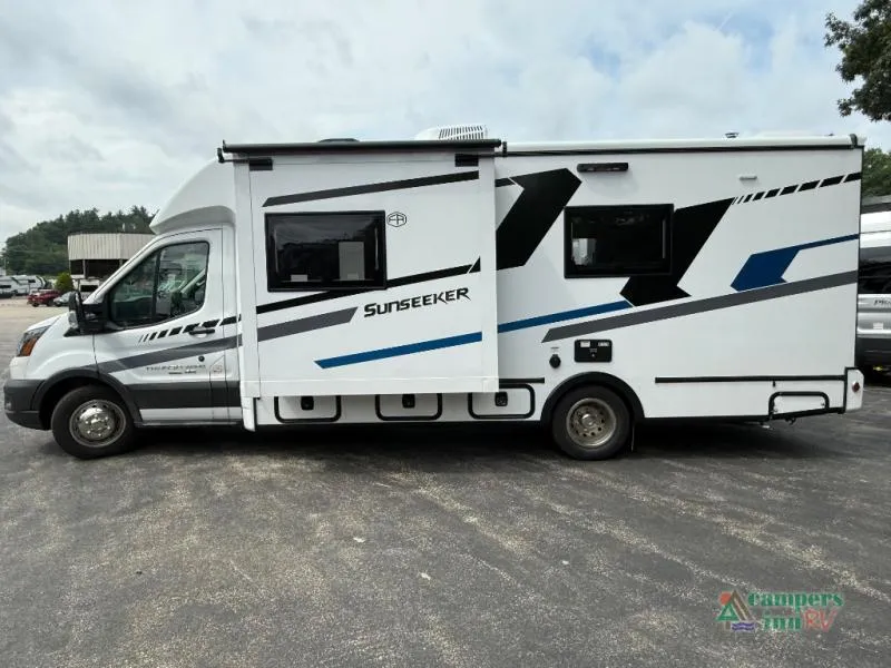 2026 Forest River Sunseeker TS 2370 - Photo 4