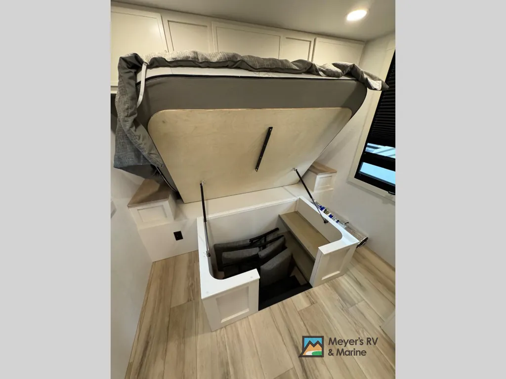 2025 Brinkley Model I 265, Photos photo 15