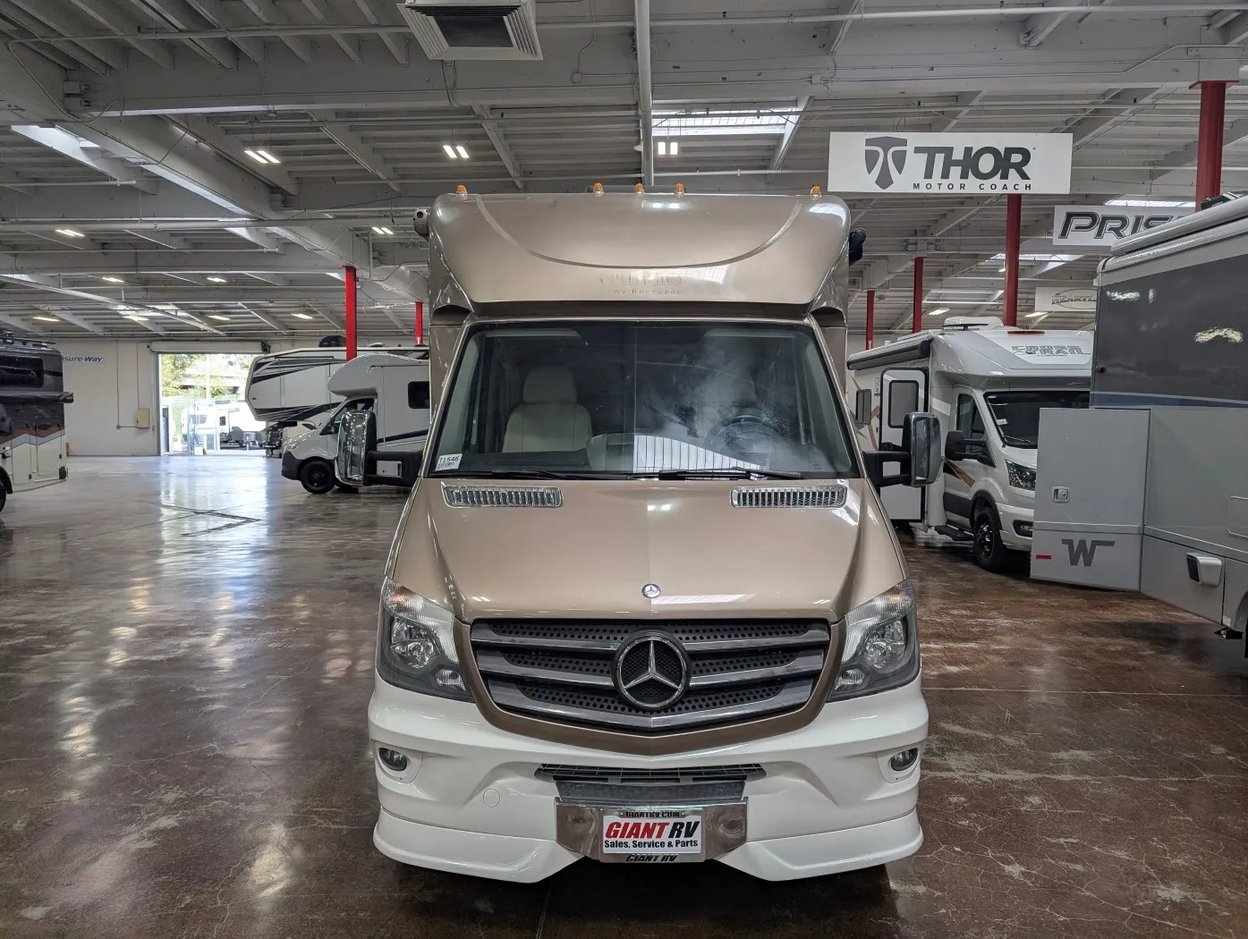 2015 RENEGADE Villagio 25QRS - Photo 2