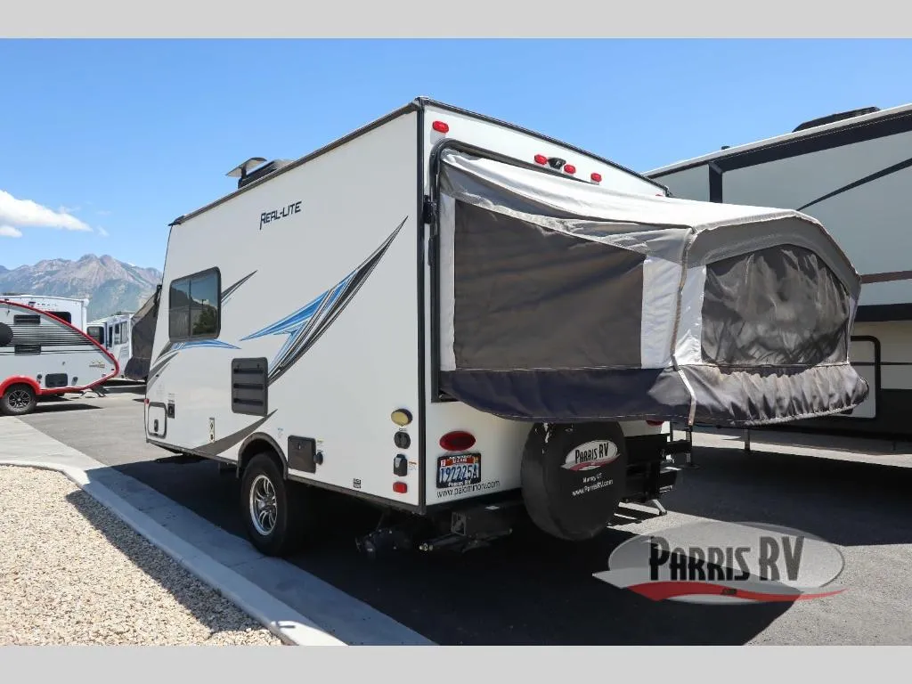 2021 Palomino Real Lite 147X - Photo 3