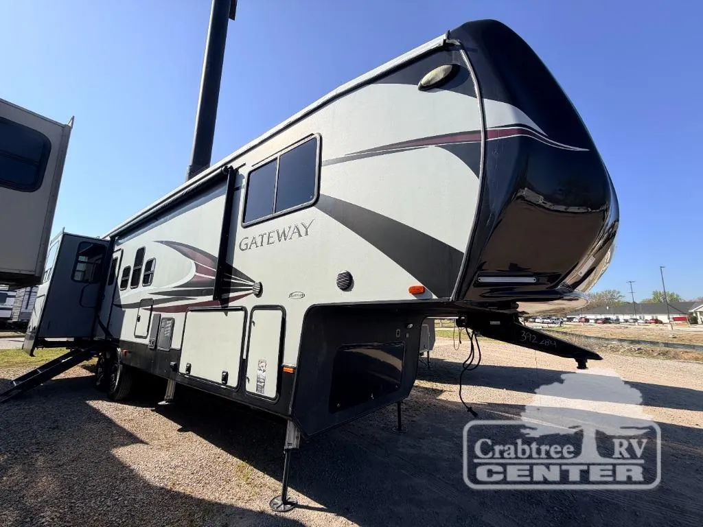 2019 Heartland Gateway 3230 CK - Main photo
