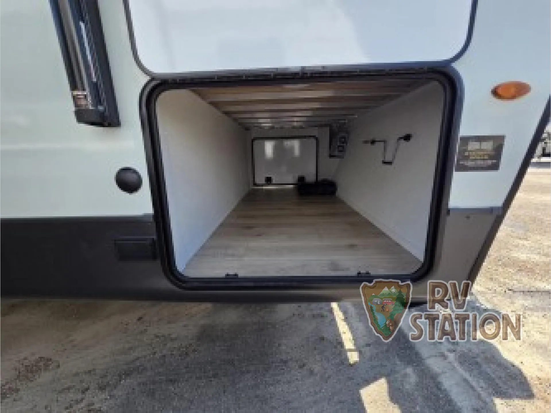 2026 Forest River Rockwood Ultra Lite 2906RL — Photo 5