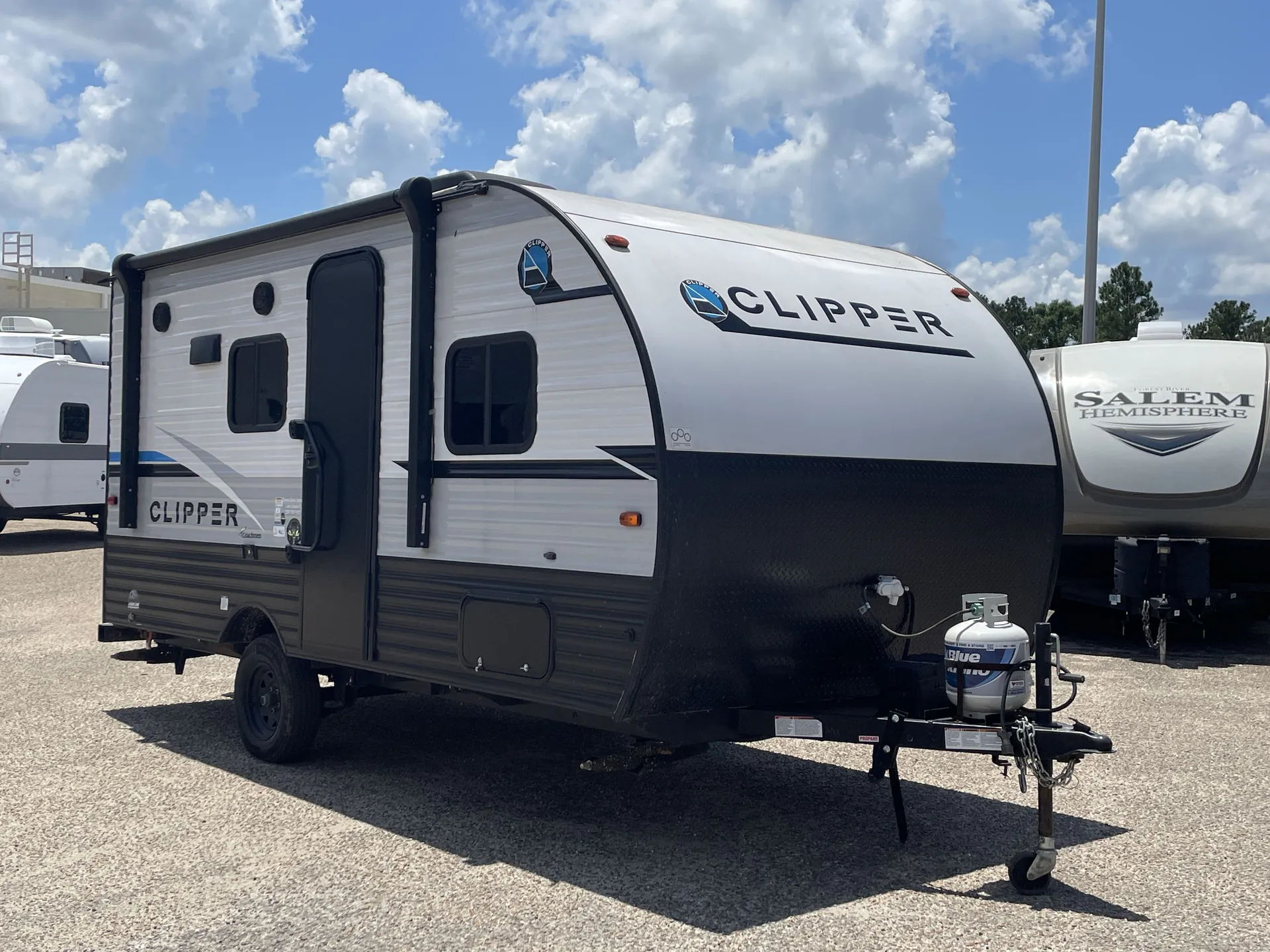 2022 Coachmen Clipper Ultra-Lite 162RBU - Photo 2