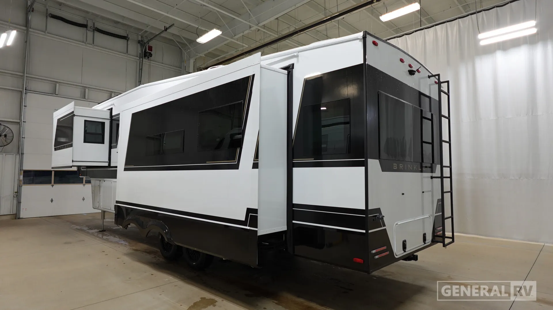 2026 Brinkley Model Z 3100 - Photo 4