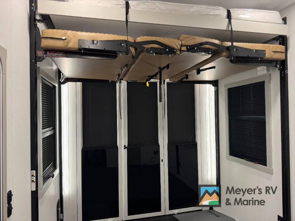 2026 Brinkley Model G 3970, Photos photo 20