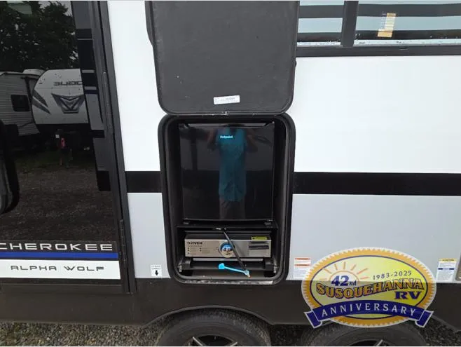2027 Forest River RV Cherokee Alpha Wolf 27BHX - Photo 4